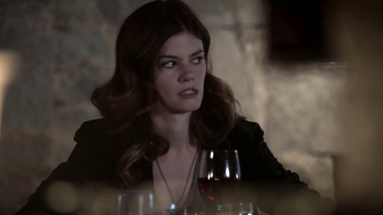 Sleepy Hollow: Jake Flirts With The Bartender While Alex Is On Her Date
