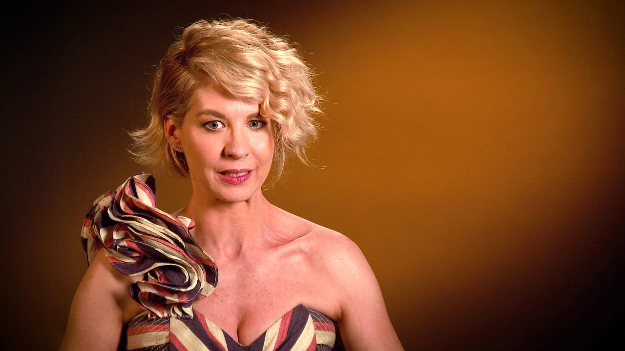 Imaginary Mary: Jenna Elfman On Finding The Truth In The Comedy