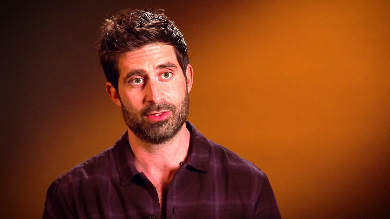 Imaginary Mary: Stephen Schneider On Acting With Mary