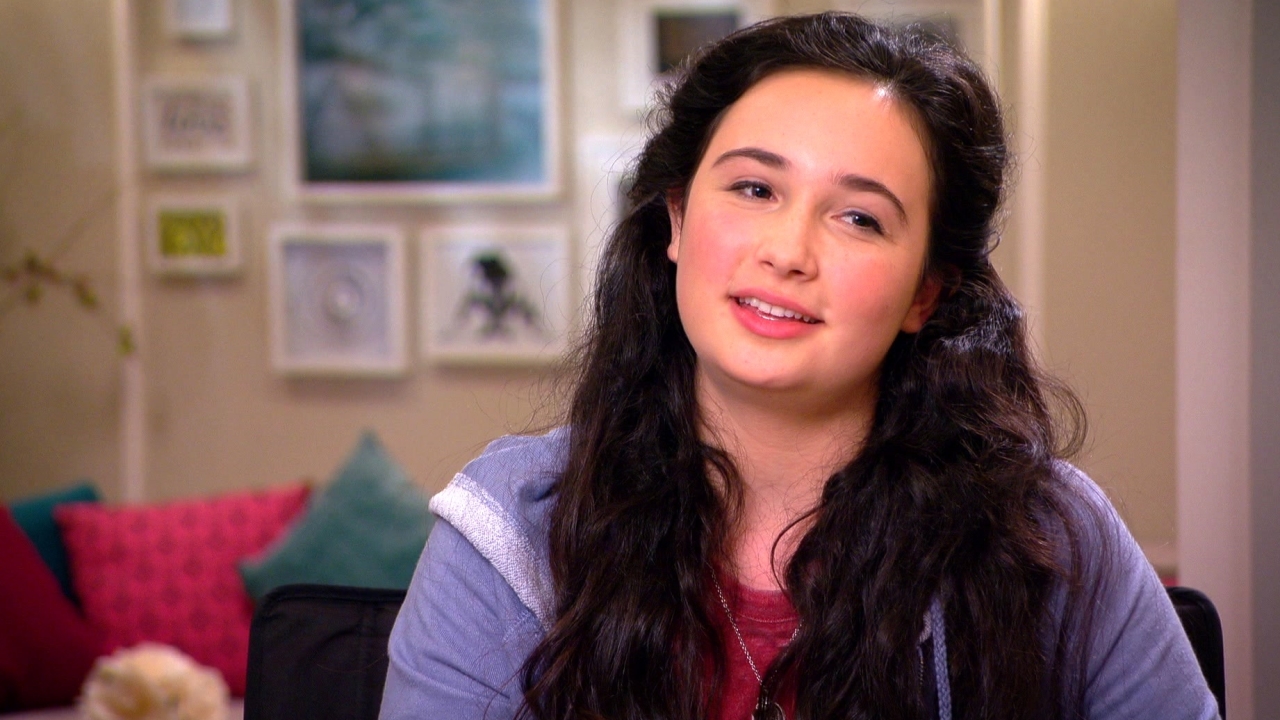 Imaginary Mary: Matreya Scarrwener On Working With Jenna Elfman