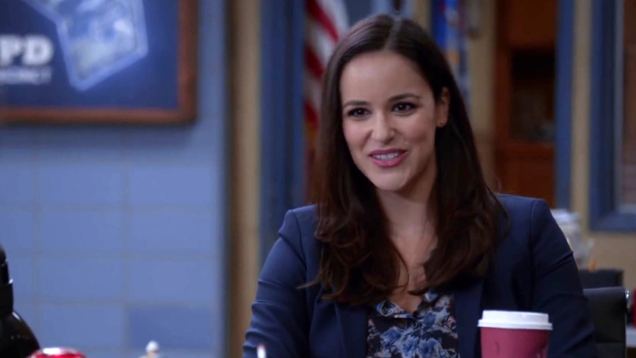 Brooklyn Nine-Nine: Jake And Amy Go From The Sheets To The Streets