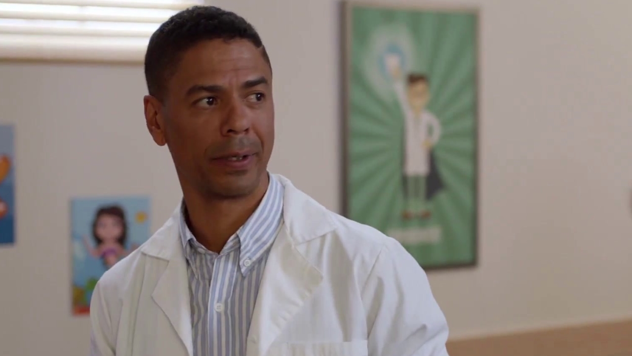 The Mick: Jimmy Insults The Dentist