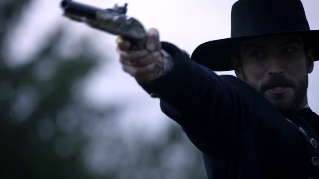 Sleepy Hollow: Ichabod And Henry Duel To The Death