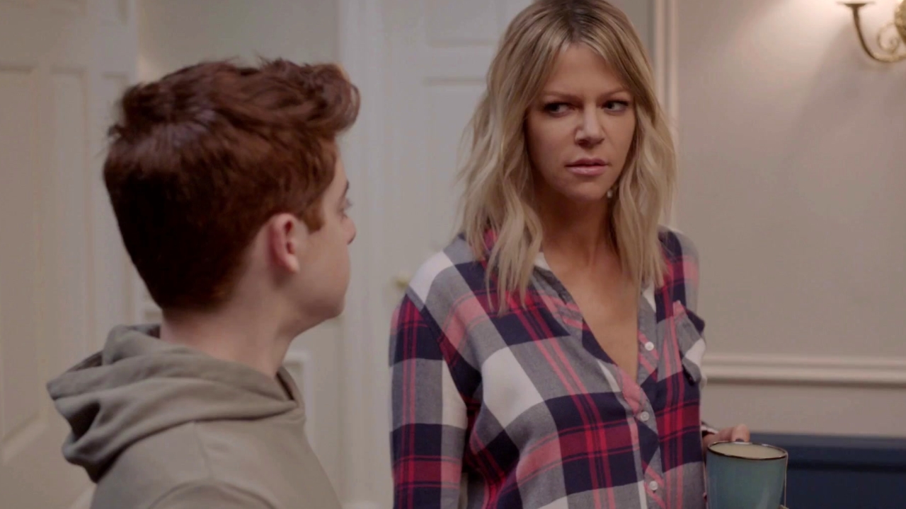 The Mick: The Sleepover