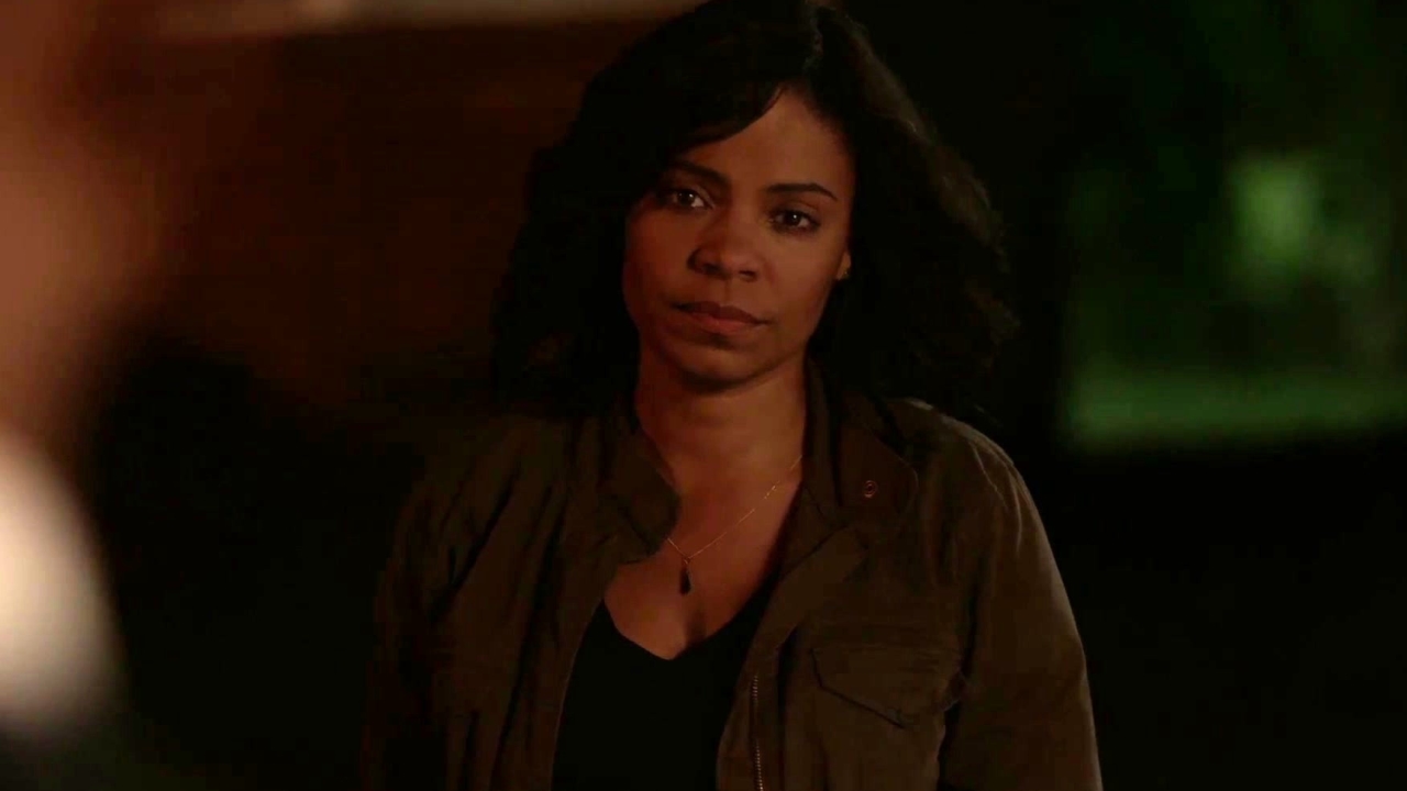 Shots Fired: Preston Asks Ashe How She Deals With Seeing Death