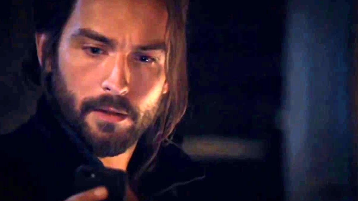 Sleepy Hollow: Abbie Guards Orion