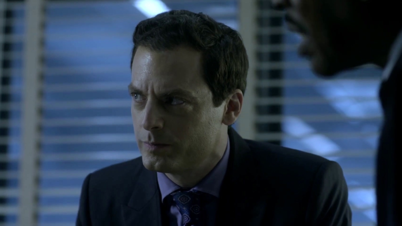 Apb: Sgt. Conrad Refues To Work With A Drug Dealer