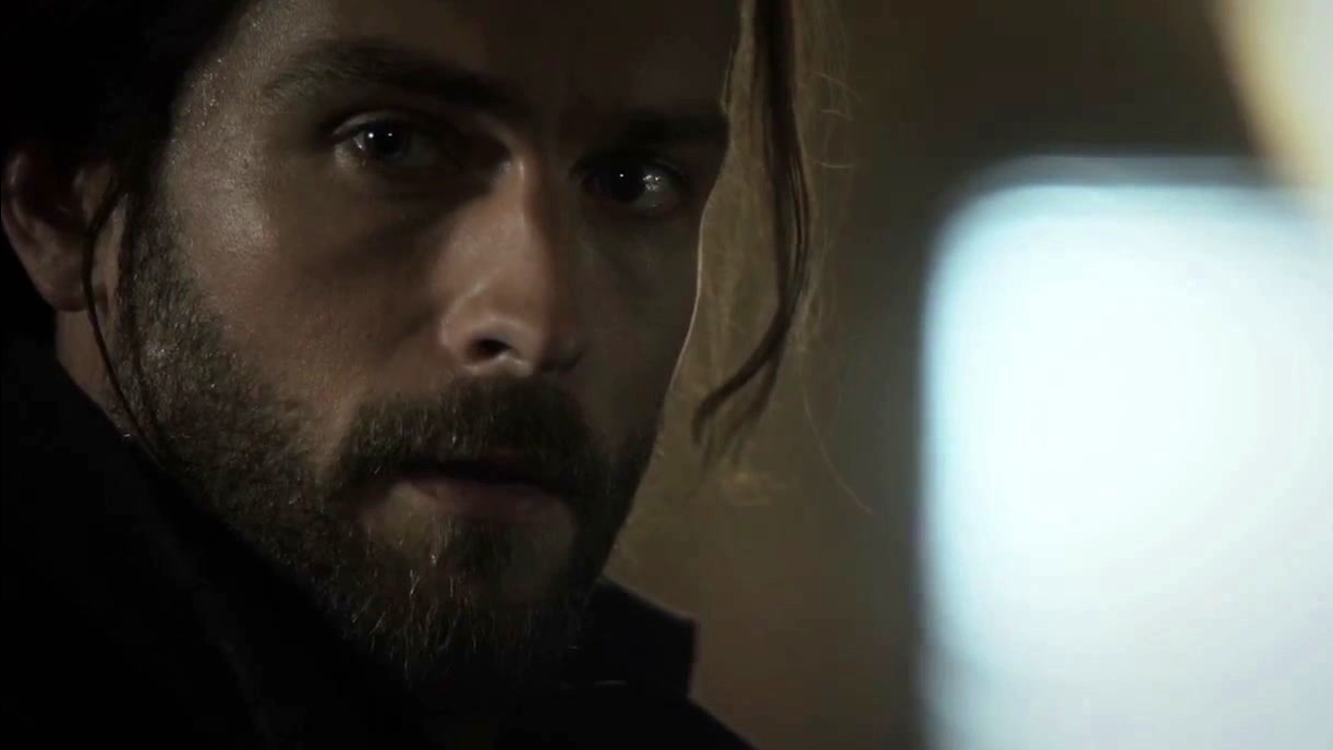 Sleepy Hollow: Henry Issues Ichabod A Deadly Warning About The Judas Coin
