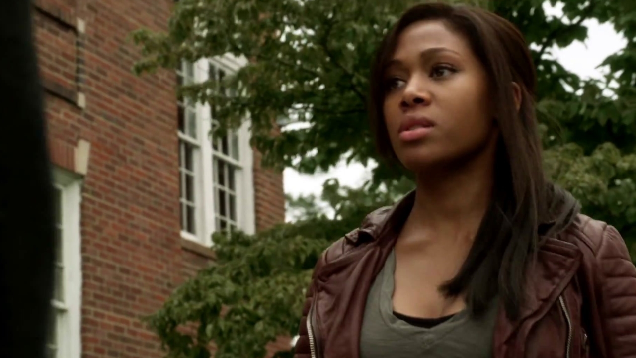 Sleepy Hollow: Abbie Tells Ichabod That Jenny Won't Help Them