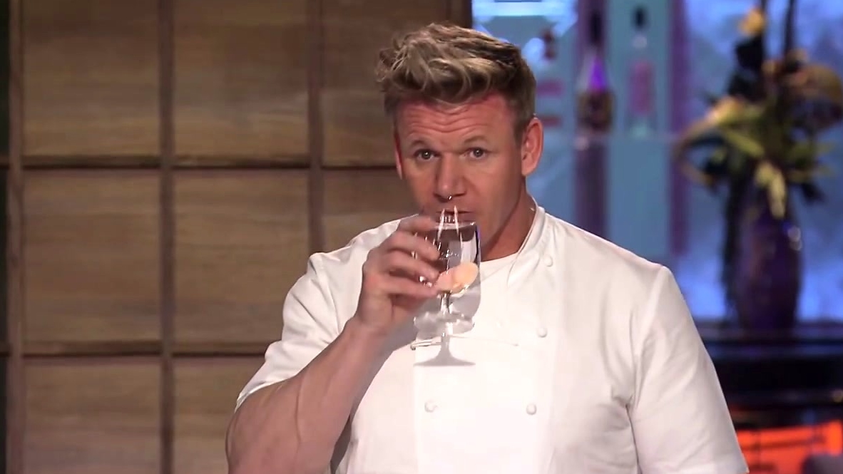 Hell's Kitchen: Paulie's Grilled Ribeye Gets Destroyed By Gordon Ramsay