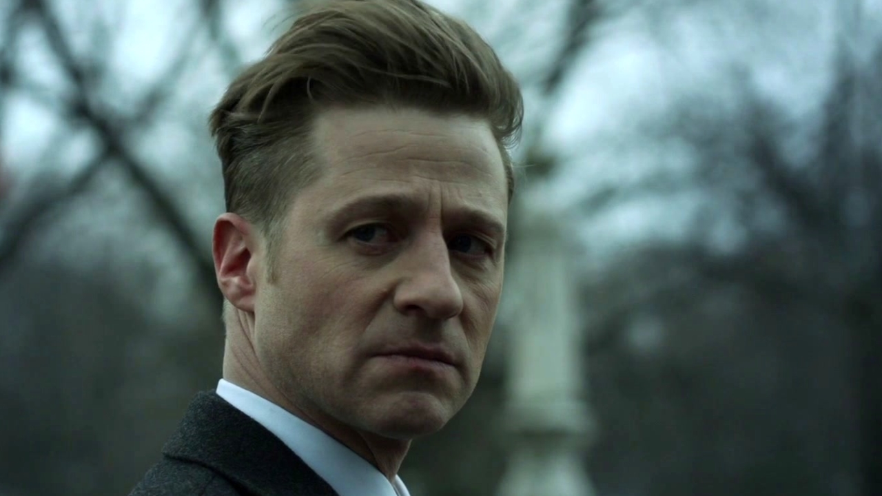 Gotham: Gordon Finds Out That The City Is In Danger
