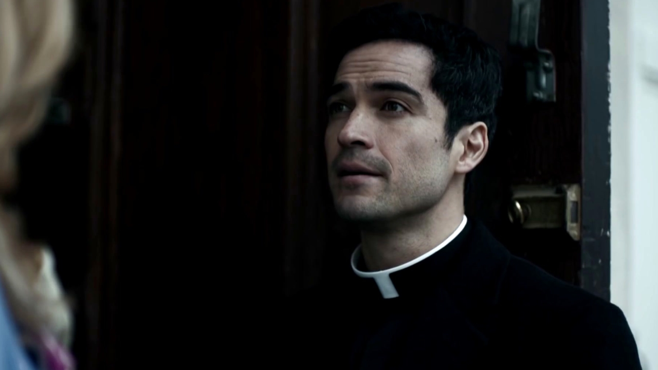 The Exorcist: Alfonso Herrera Talks About His Character Father Tomas