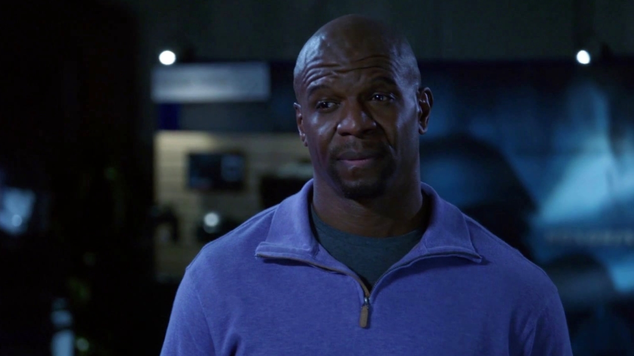 Brooklyn Nine-Nine: Jake Has A Plan For The Secret Party