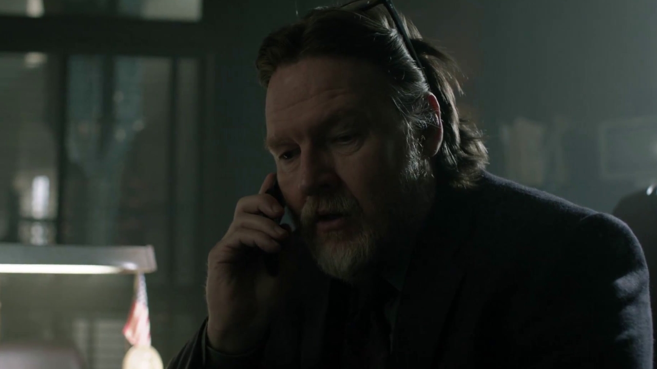 Gotham: Gordon Finds Out That Lee Is Suspicious Of His Uncle's Death