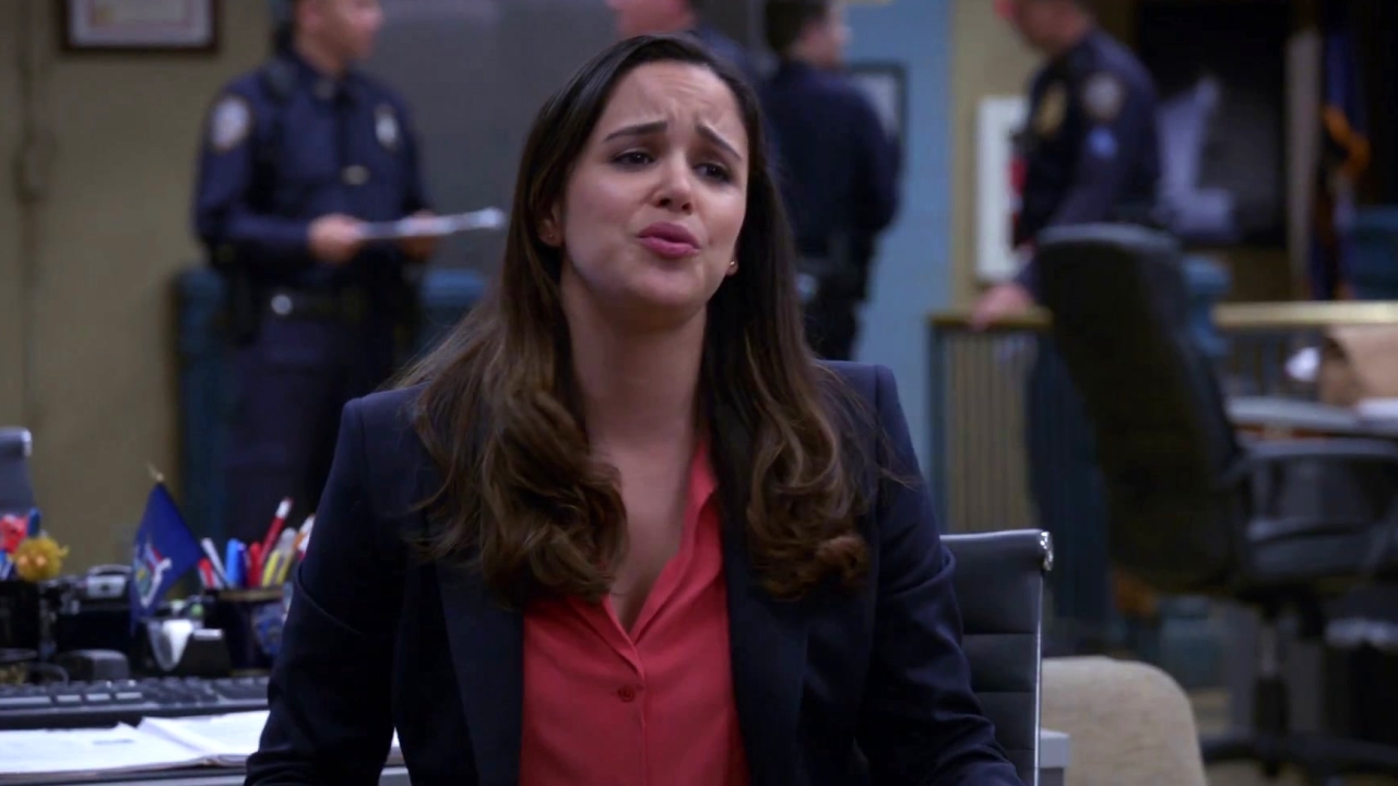 Brooklyn Nine-Nine: Amy Blows A Huge Opportunity