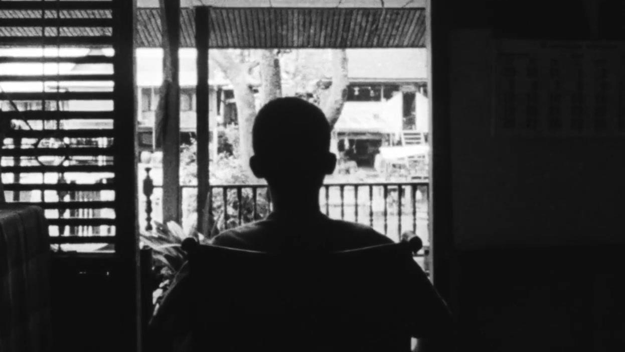 Dokfa Nai Meuman: Photographs (Us)