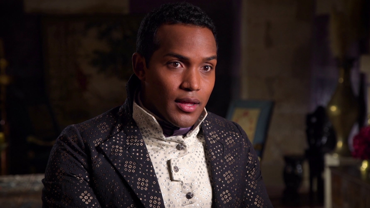 Still Star-Crossed: Sterling Sulieman On Being A Fan On Shondaland Shows