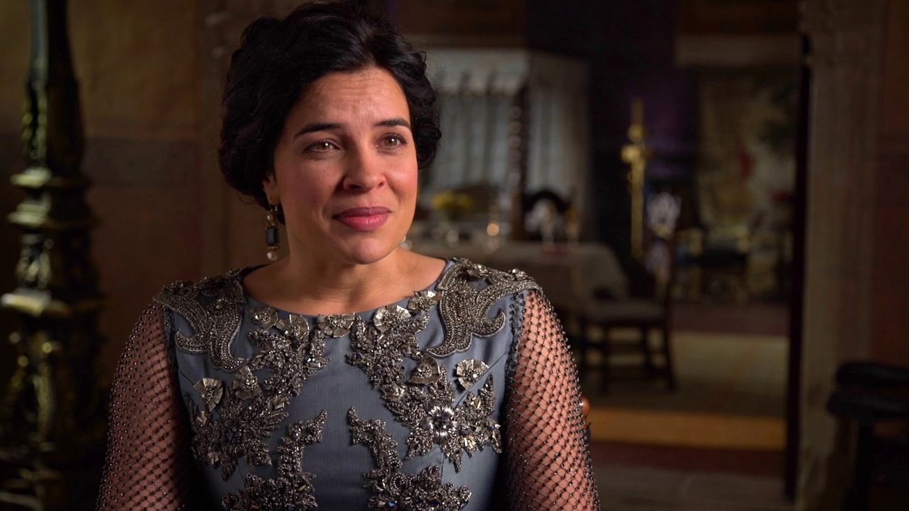 Still Star-Crossed: Zuleikha Robinson On What Makes Shakespeare Relatable