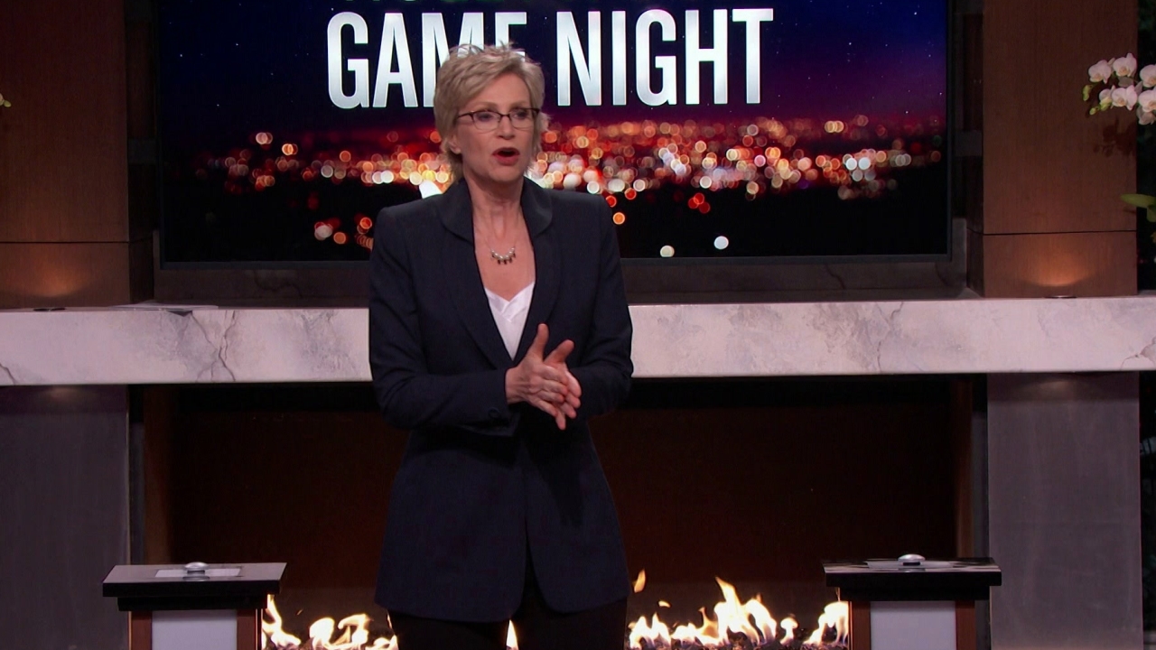 Hollywood Game Night: Veep Vs. The Walking Dead