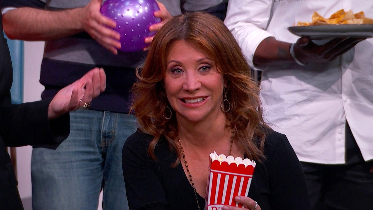 Hollywood Game Night: Lauren And Cheri Do Impressions