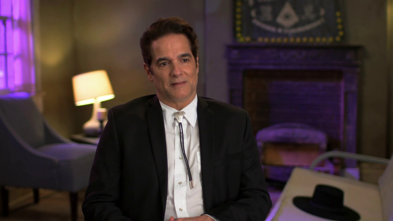 Midnight, Texas: Yul Vazquez