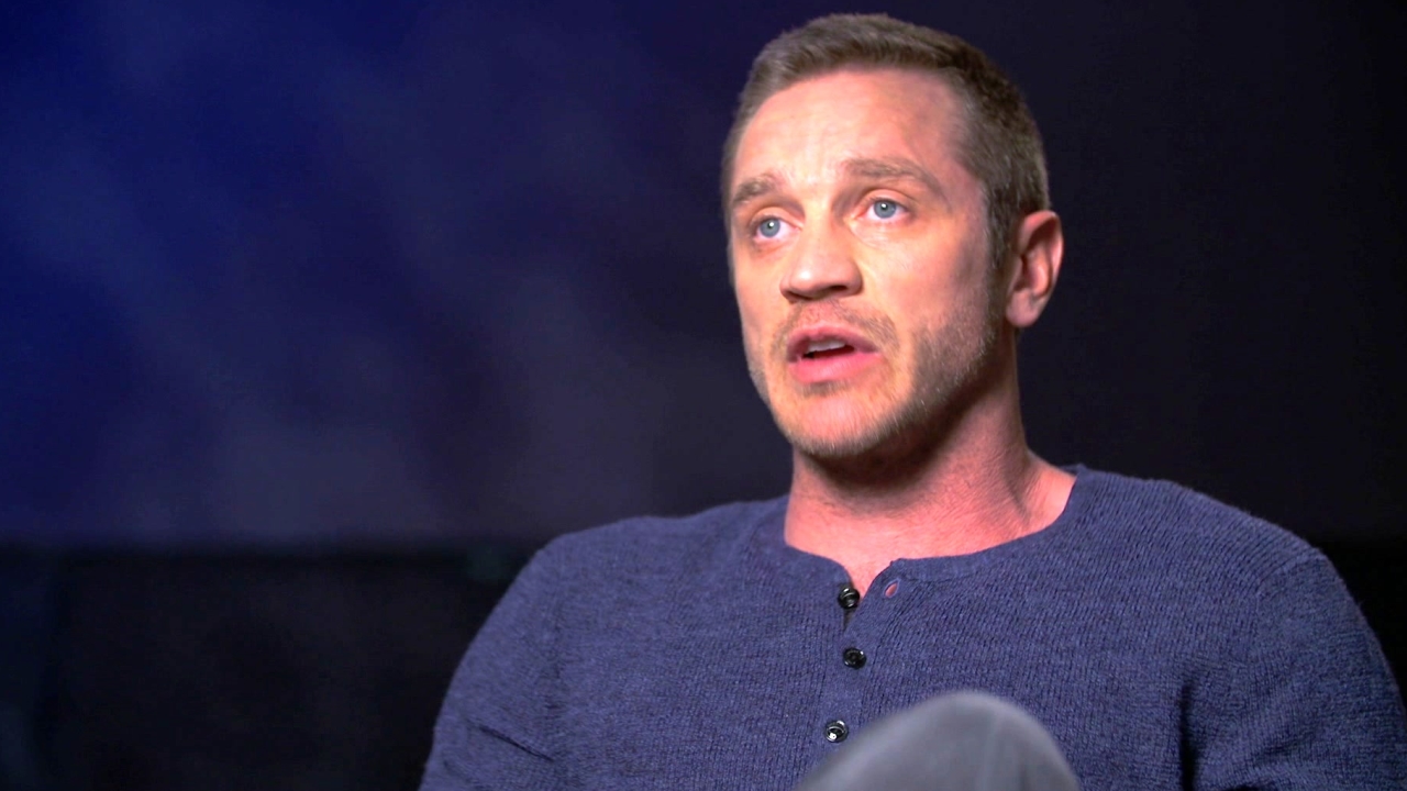 Somewhere Between: Devon Sawa On Why Paula Patton Is The Perfect Lead For The Show
