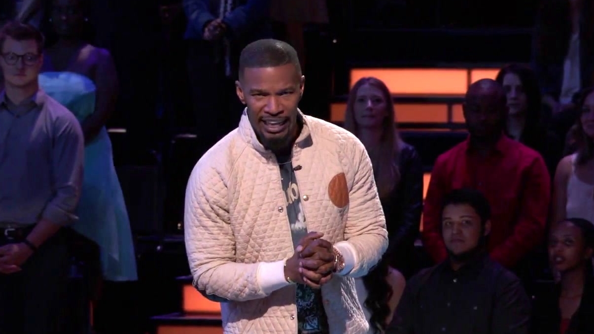 Beat Shazam: Jamie Foxx Introduces The Fast Track Round