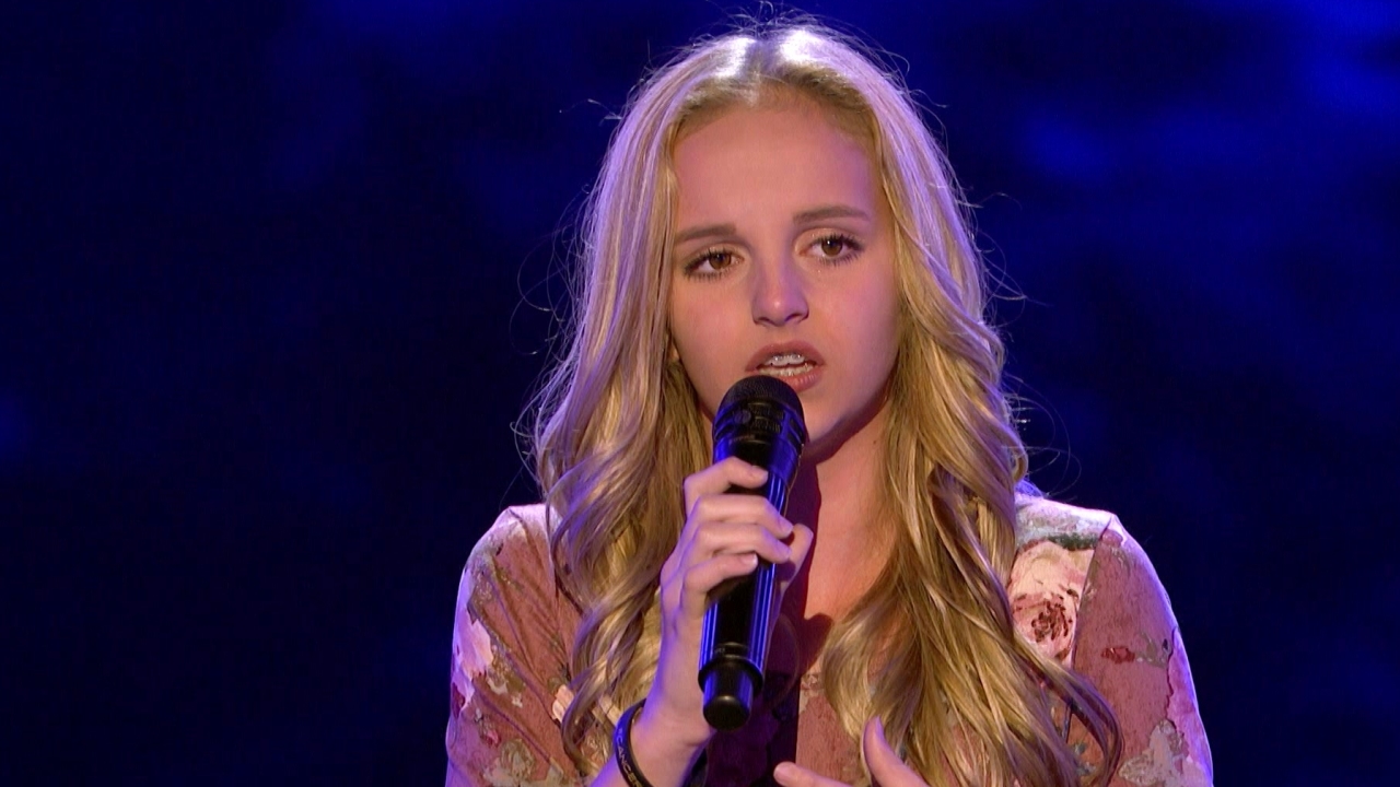 America's Got Talent: Evie Clair