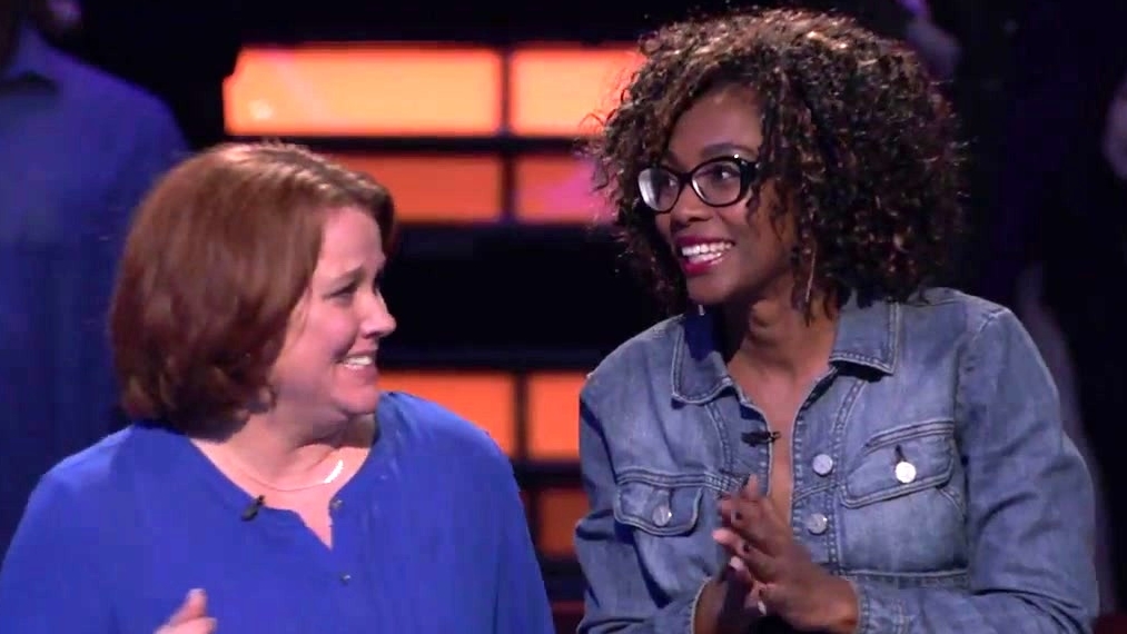 Beat Shazam: Jamie Joins His Contestants In Singing Ebony & Ivory