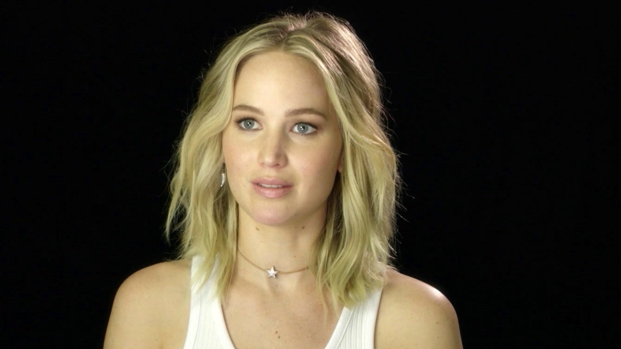 Mother!: Jennifer Lawrence On Her Role at The Beginning (International)
