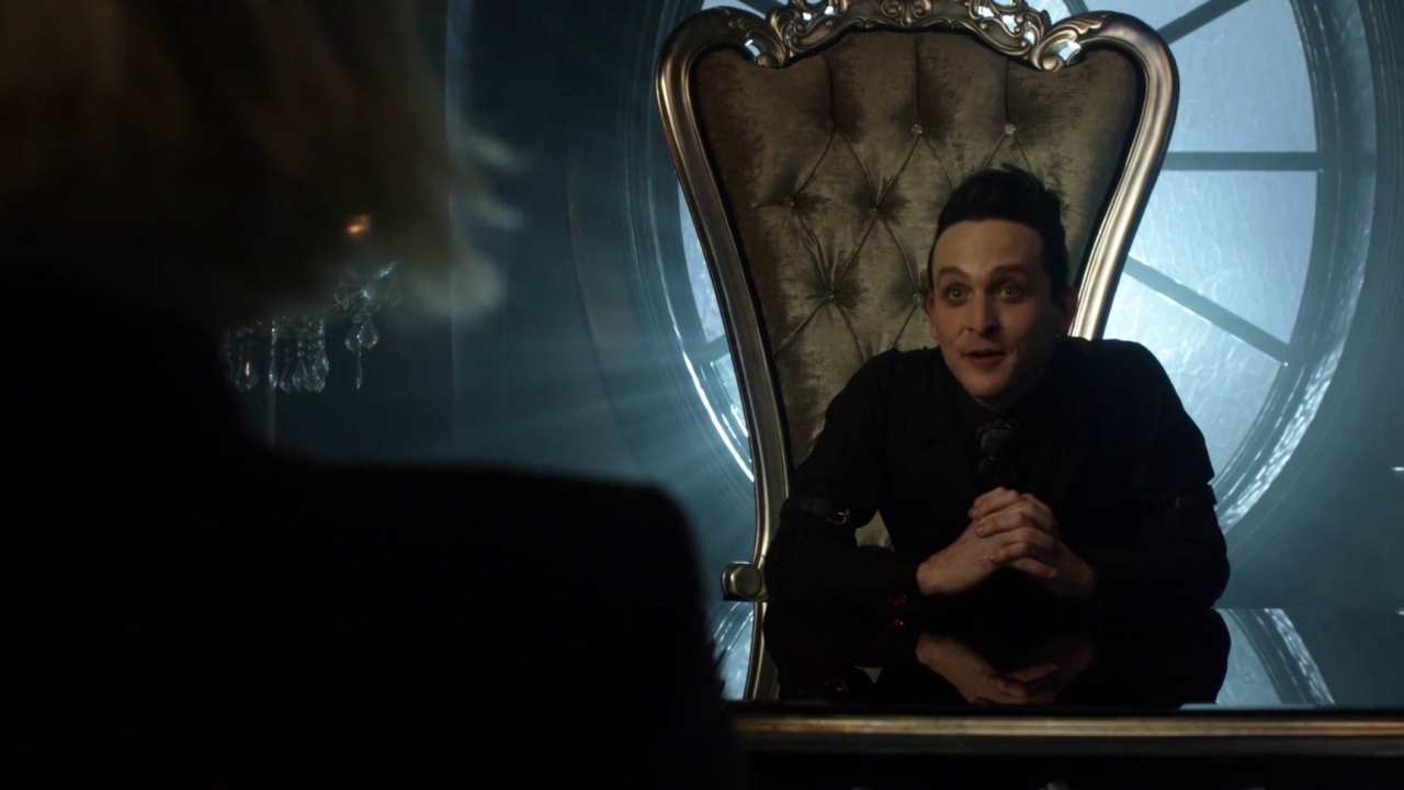 Gotham: A Dark Knight: Barbara Tries To Purchase A Knife Before The Auction