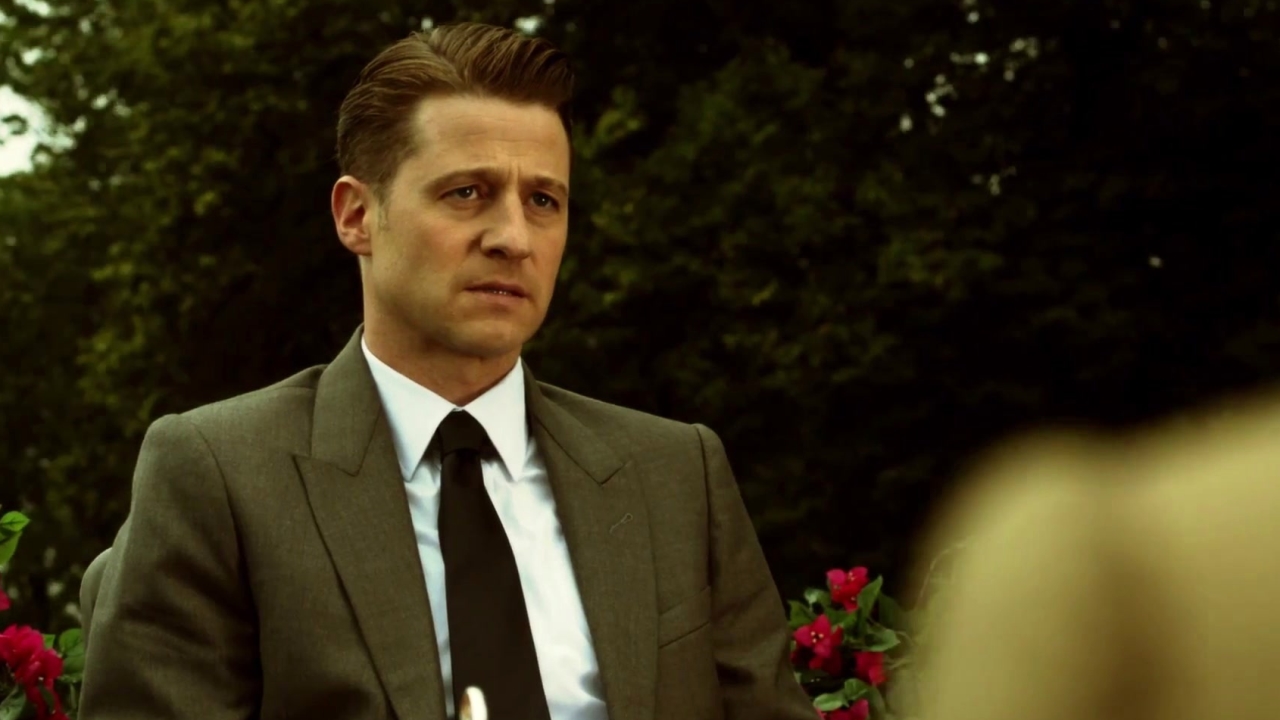 Gotham: A Dark Knight: James Meets With Carmine
