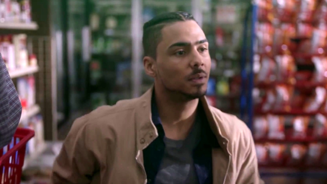 Star: Derek Gets Pushed Out Of His Wheelchair