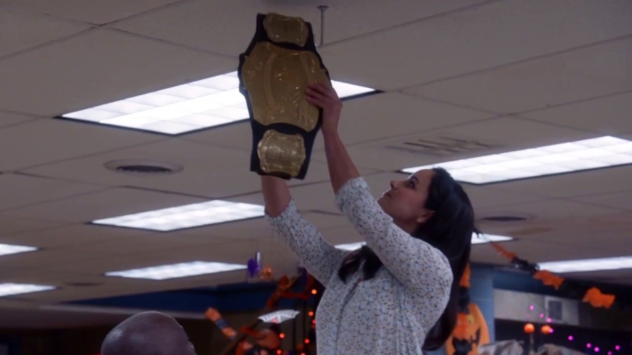 Brooklyn Nine-Nine: The Championship Belt Goes Missing