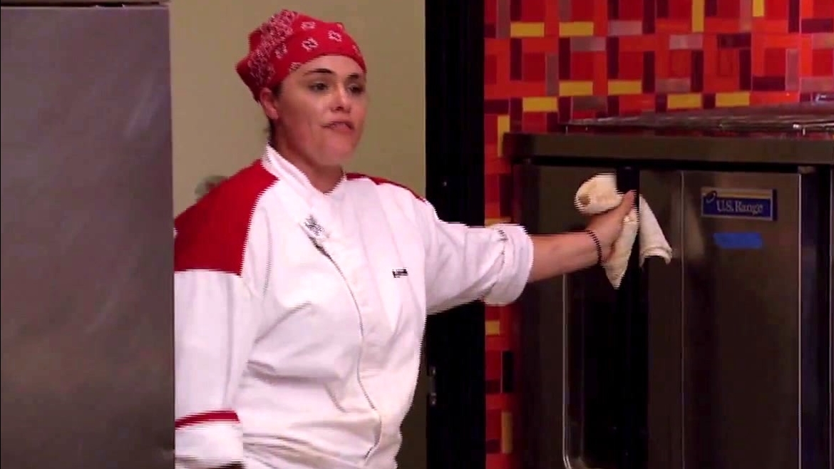 Hell's Kitchen: Amanda Leaves Mary In Disbelief