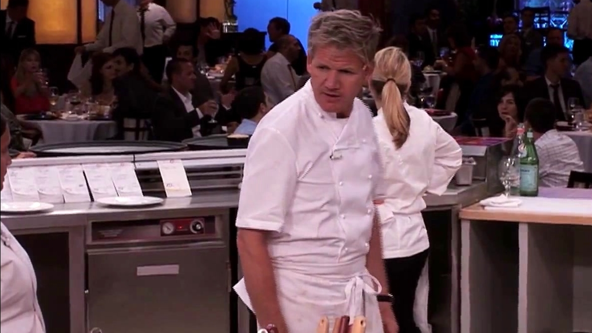 Hell's Kitchen: Red Team Gets A Wakeup Call From Furious Ramsay