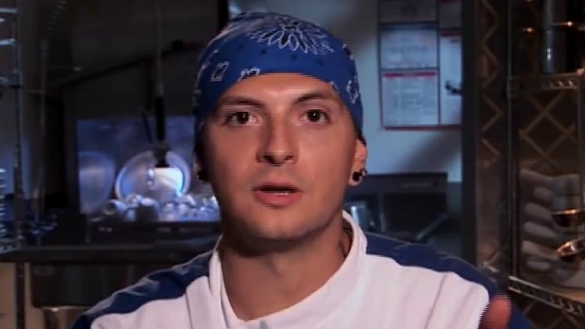 Hell's Kitchen: Ray Struggles To Lead His Team