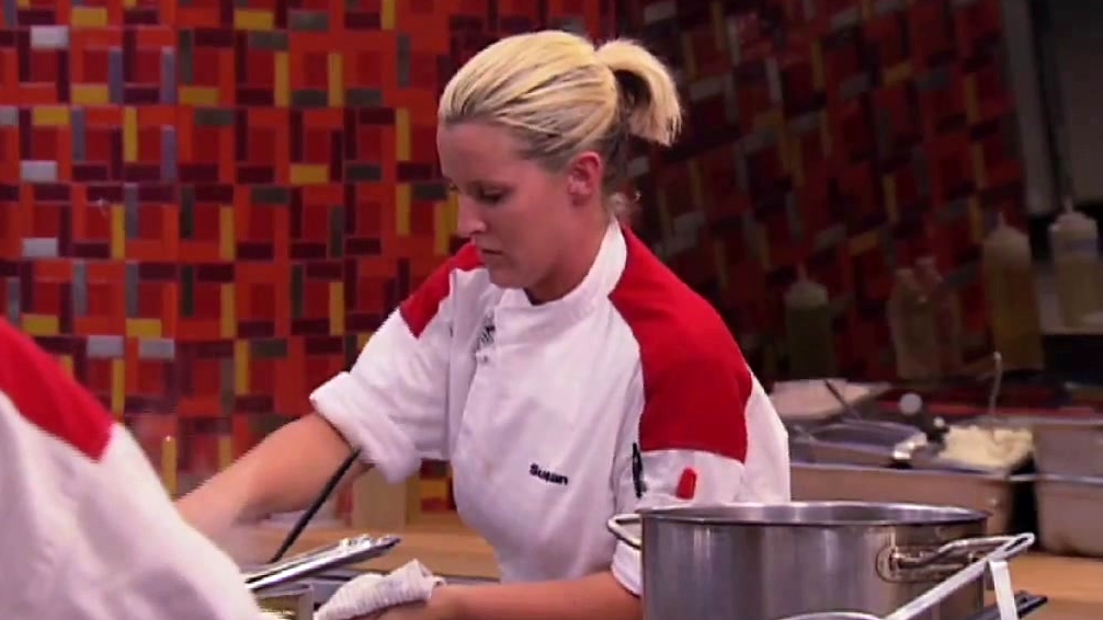 Hell's Kitchen: Mary Goes Overboard With Risotto