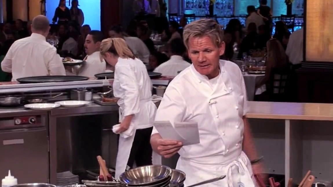 Hell's Kitchen: Mary Spooks Chef Ramsay