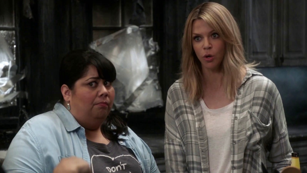 The Mick: Mackenzie Finds Out Ben Has Been On Pills Since He Was Four Years Old