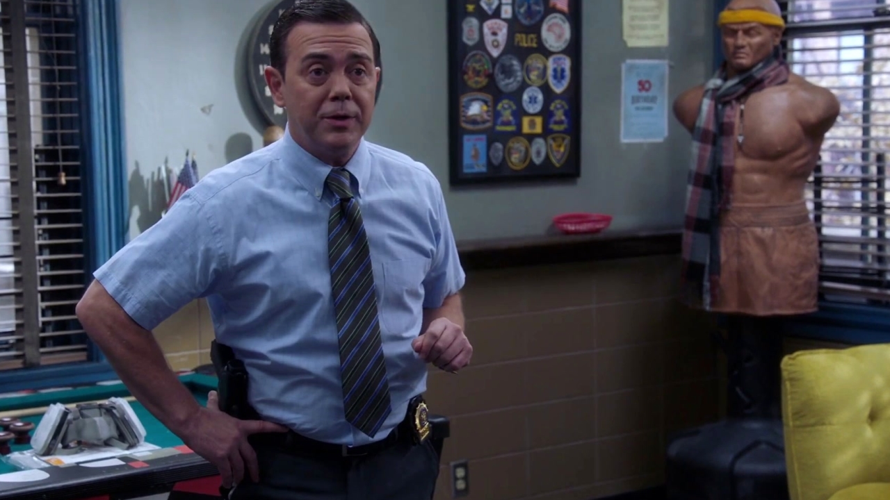 Brooklyn Nine-Nine: Charles Buys A Food Truck That Used To Be A Murder Truck