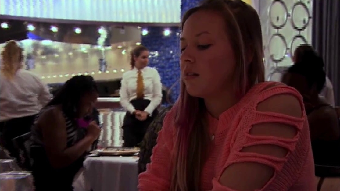 Hell's Kitchen: Challen Cates & Ashley Fink Get Restless