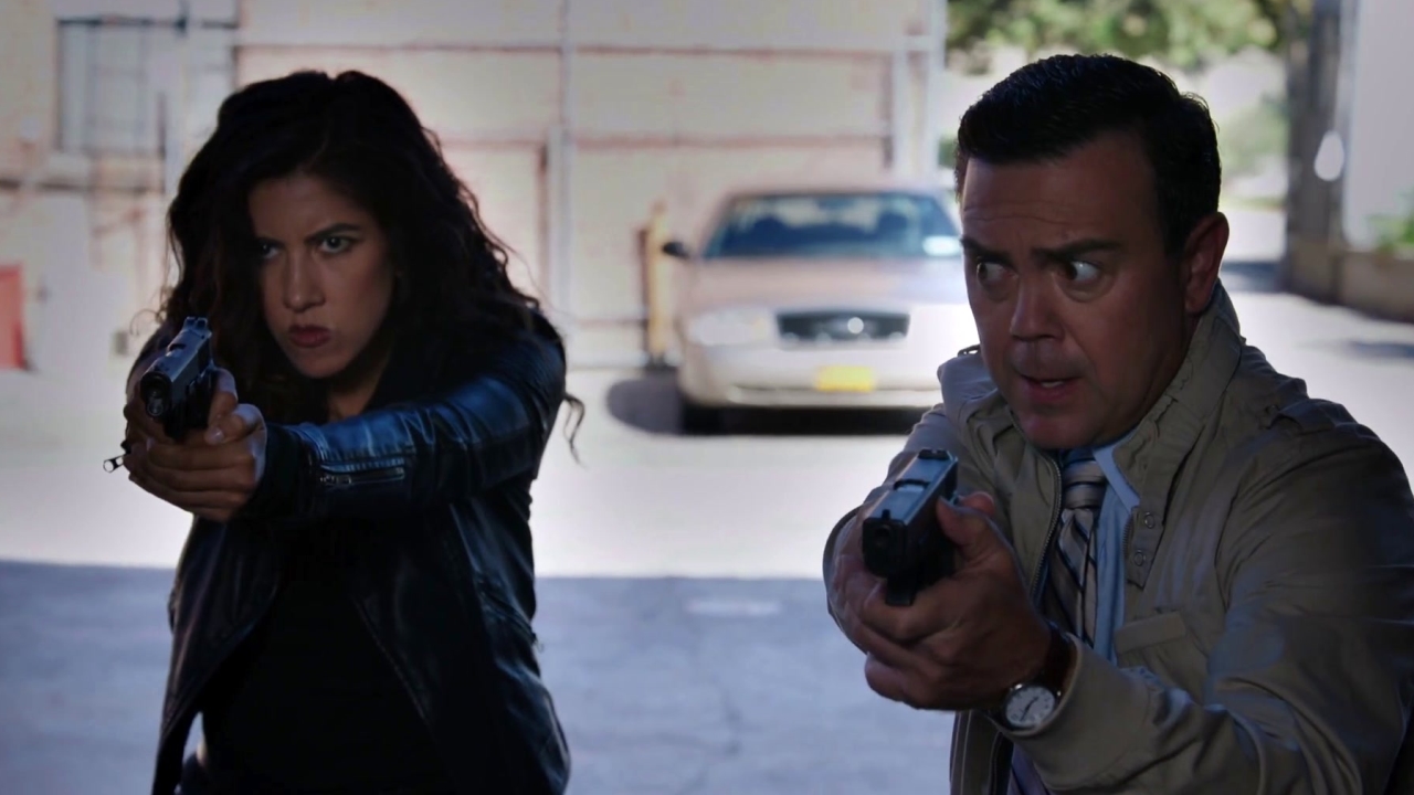 Brooklyn Nine-Nine: Charles Tries To Save A Horse From A Burning Building