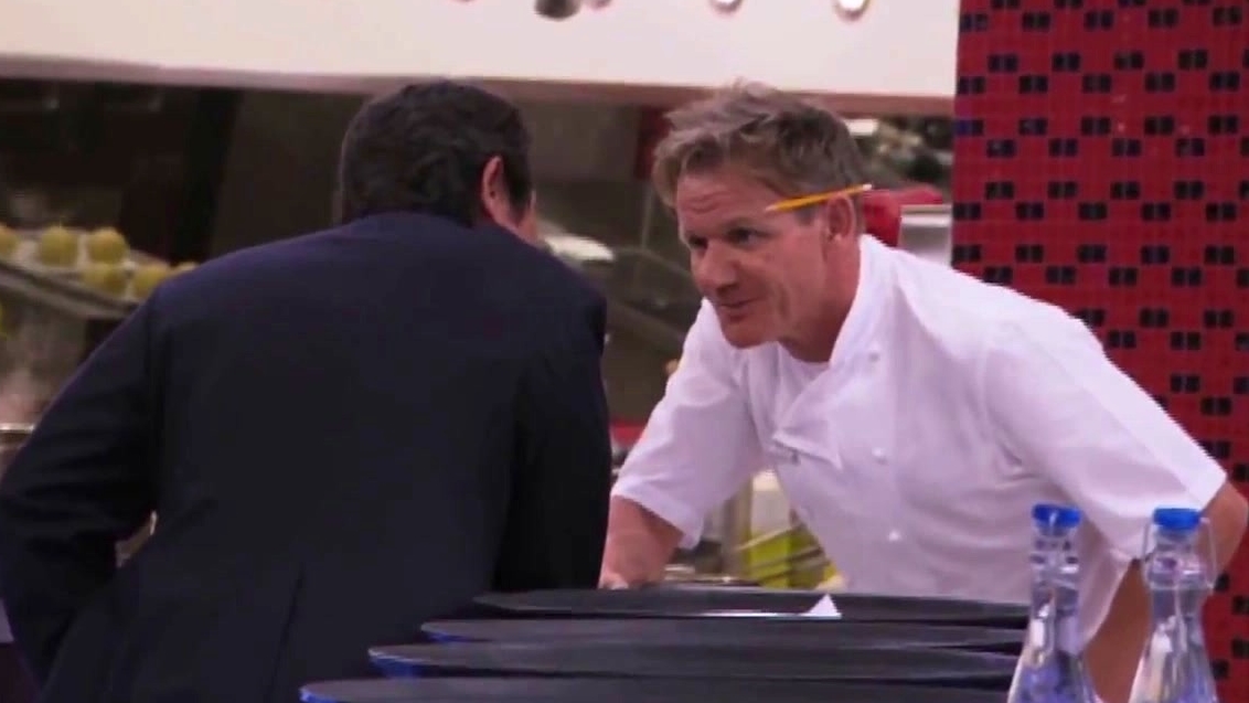 Hell's Kitchen: Lou Diamond Phillips Greets Chef Ramsay