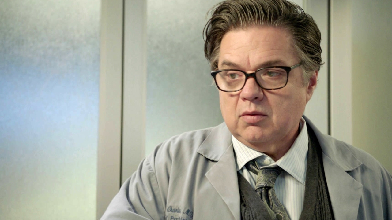 Chicago Med: Dr. Charles And Dr. Reese Evaluate A Volatile Patient In The Ed
