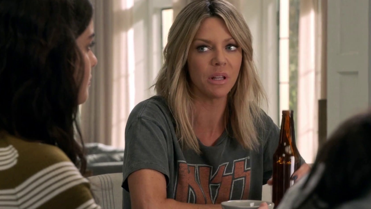 The Mick: Sabrina & Alba Tell Mickey About Her Relationship With Jimmy