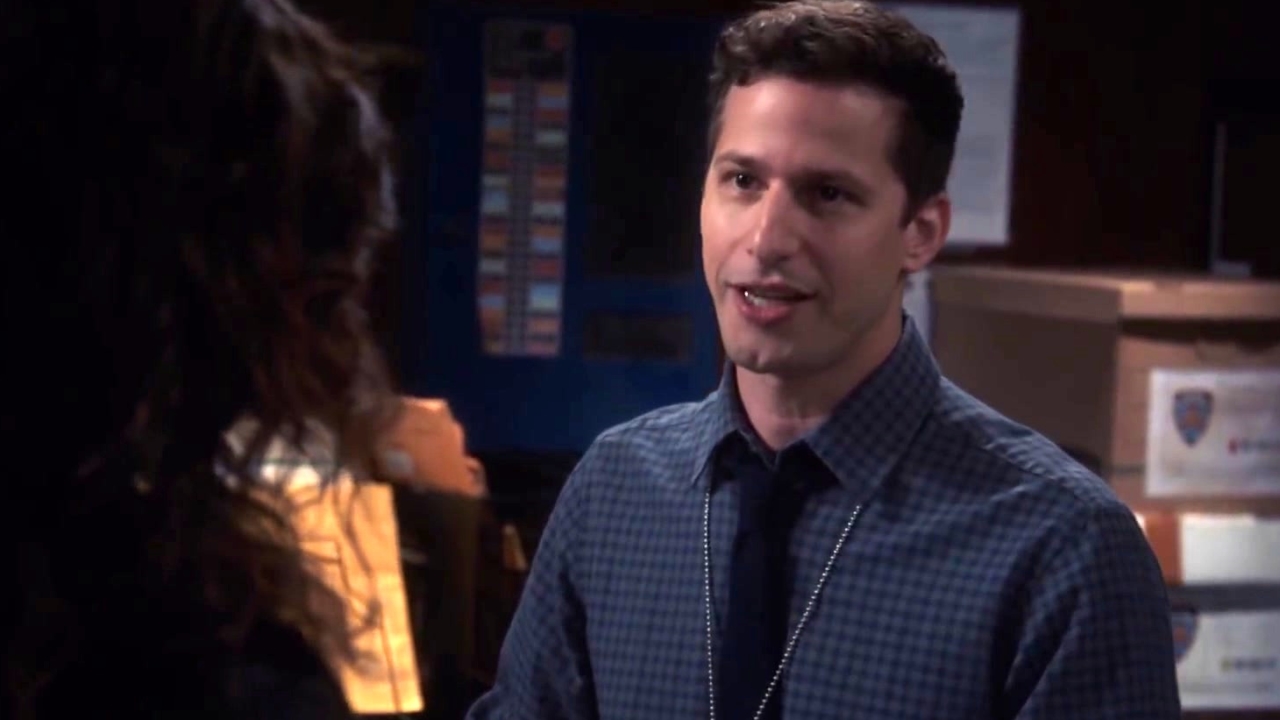 Brooklyn Nine-Nine: Jake Gives Rosa Advice