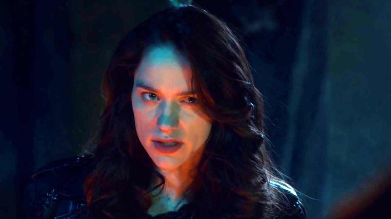 Wynonna Earp: Season 2