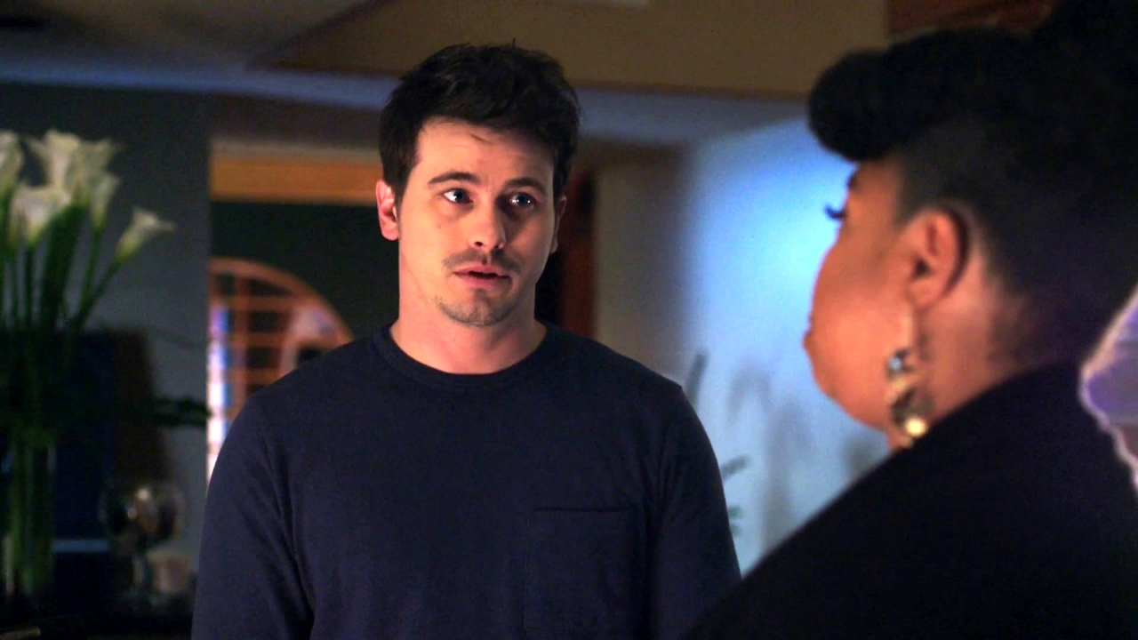 Kevin (Probably) Saves The World: Celebratory Dinner
