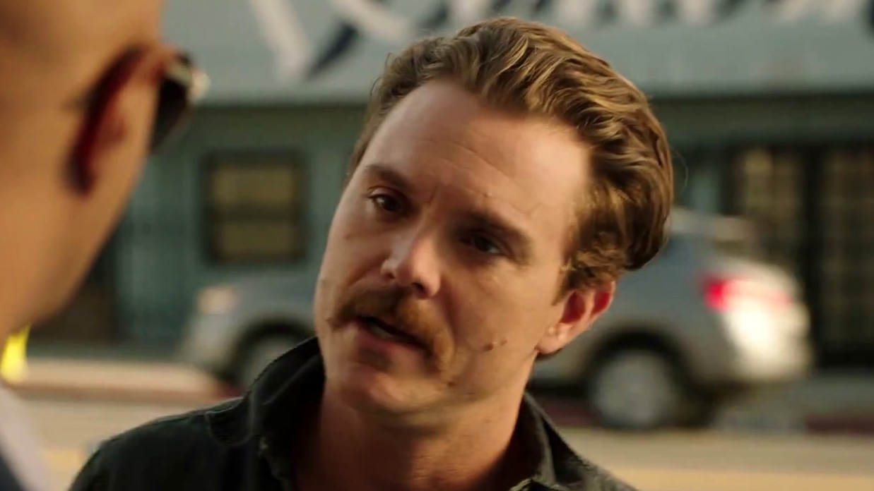 Lethal Weapon: Riggs Asks Roger If He Is More Or Less Angry Since They Met